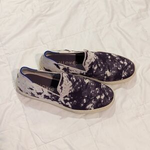 Rothy's Women's 10.5 Slip-On Shoes - Purple and White